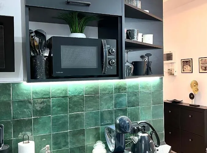 Spot - Premium - Sanador Victoriei * 부쿠레슈티