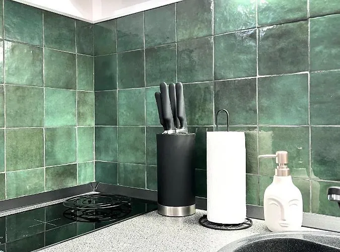 Spot - Premium - Sanador Victoriei * Bucareste